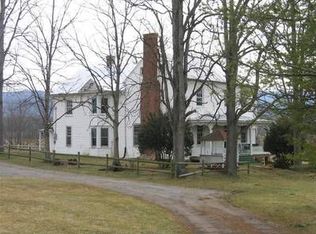 2711 Rockfish Rd, Crimora, VA 24431