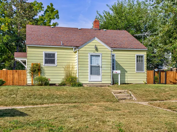 521 11th St, Boone, IA 50036