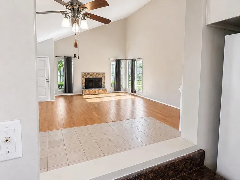 7854 Green Lawn Dr #7854 — Photo 10