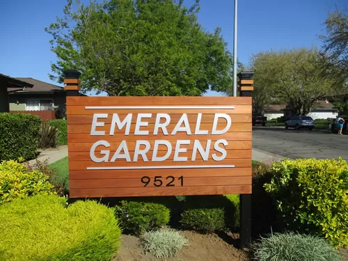 Emerald Gardens Apartments Photo 1