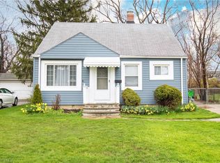 29802 Bruce Dr, Willowick, OH 44095