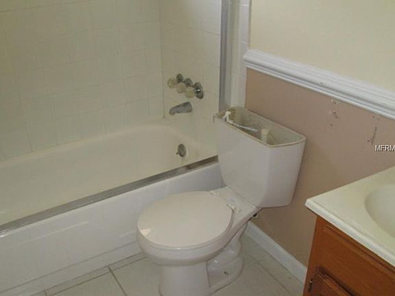 5th image of 1400 Classic Dr