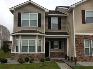 401 Valdez Ct, Hinesville, GA 31313