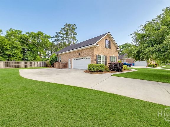 5th image of 108 Sweetwater Circle
