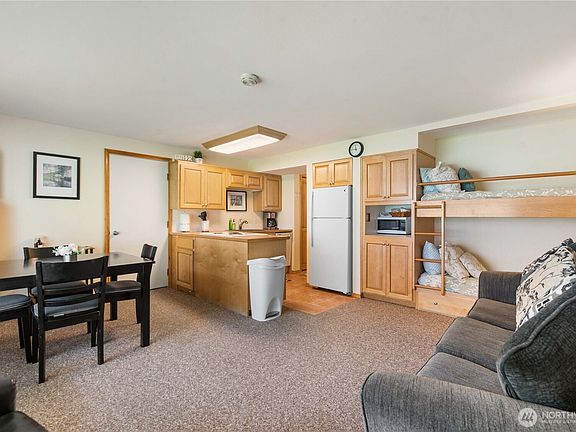 5th image of 8903 Crescent Bar Road NW #155