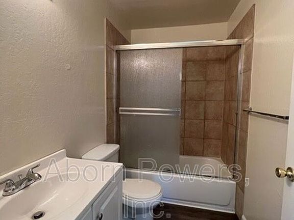 4th image of 2760 Coloma St APT 7