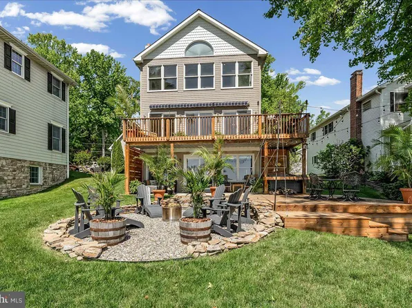 12 Park Ln, Elkton, MD 21921