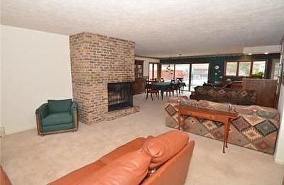 3rd image of 20903 Louise Ln