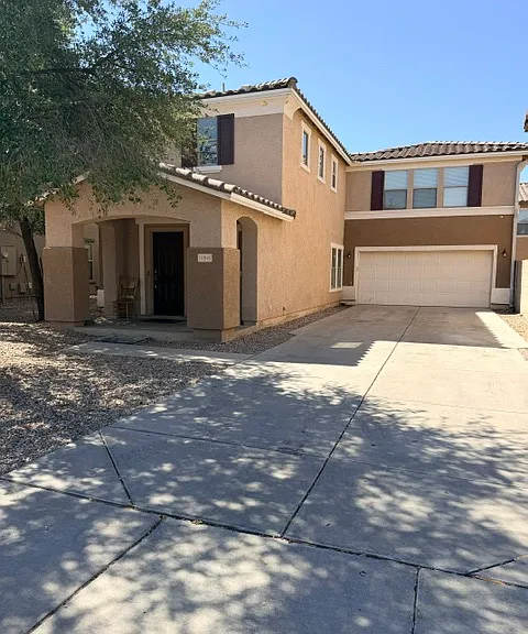 10949 W Pierson St — Photo 1