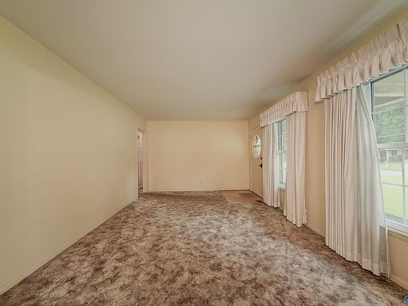 5th image of 1718 Laverne Dr NW