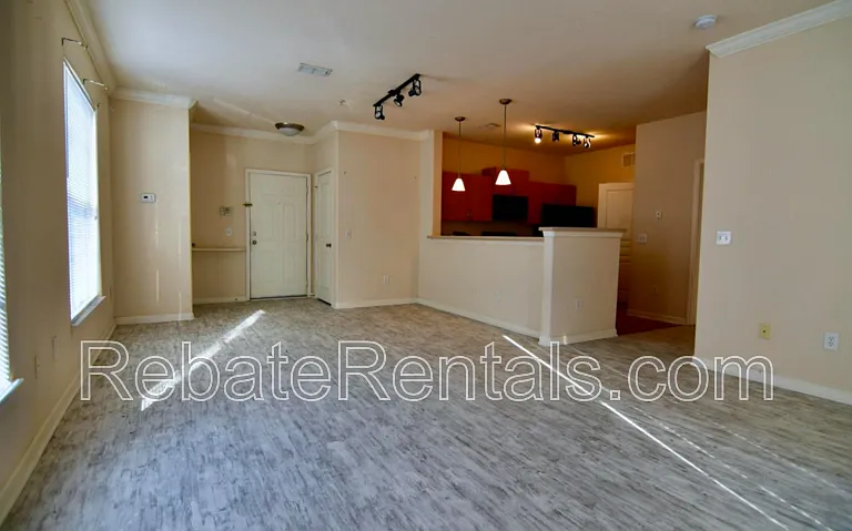 8290 Gate Pkwy #137 — Photo 5