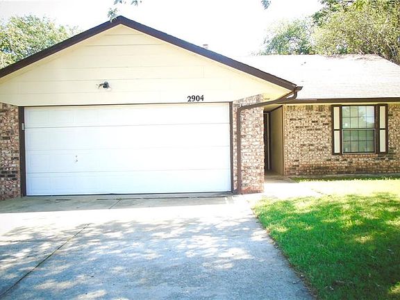 2nd image of 2904 Zachary Pl