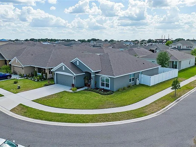 260 Citrus Pointe Dr — Photo 3
