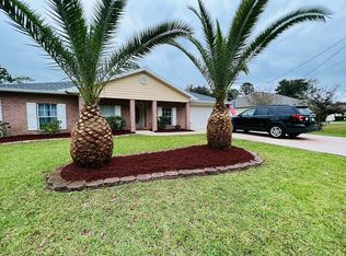25 Ruth Dr, Palm Coast, FL 32164