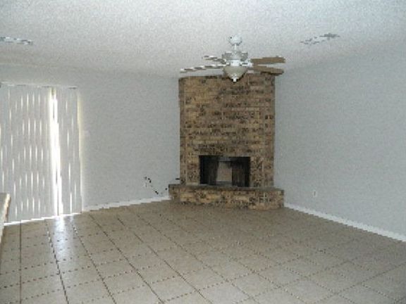 2nd image of 4005 Eastridge Dr