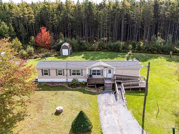 3rd image of 51 Singer Rd