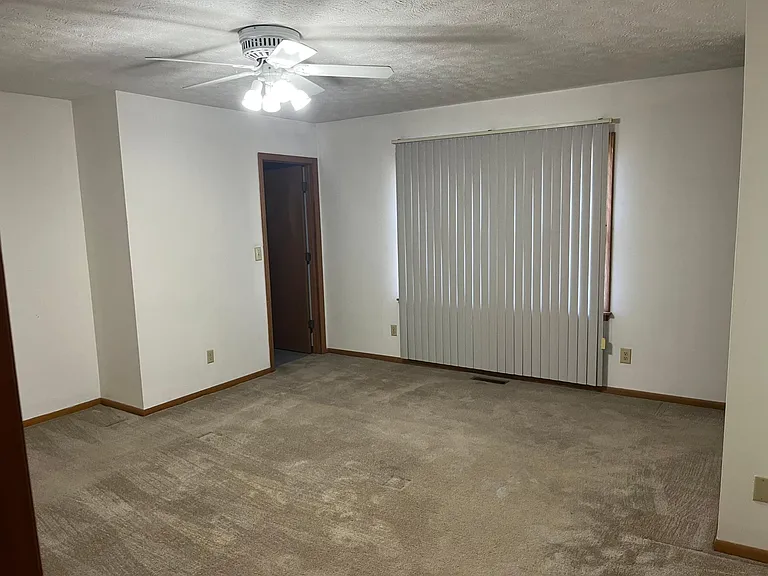 1814 N Lakeman Dr — Photo 7