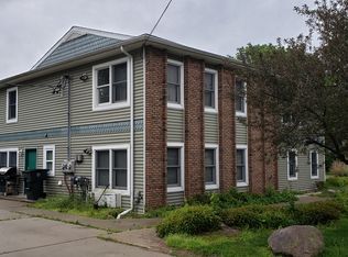 402 N Hagadorn Rd, East Lansing, MI 48823