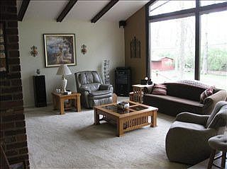 3rd image of 2041 Woodcliffe Dr