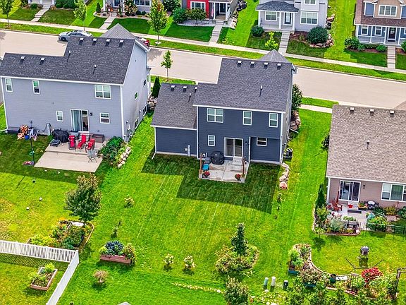 2nd image of 618 Prospect Rd