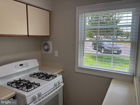 2nd image of 11104 Rock Garden Dr