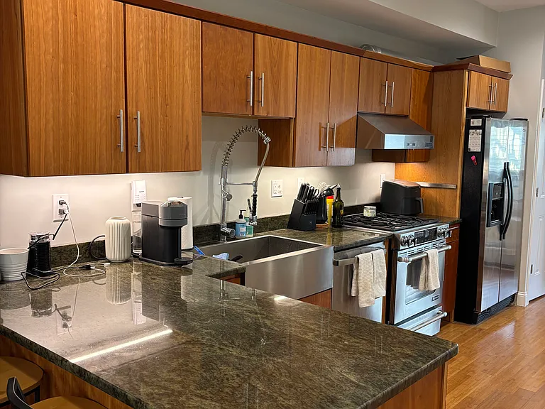 7 Douglas St #2 — Photo 1