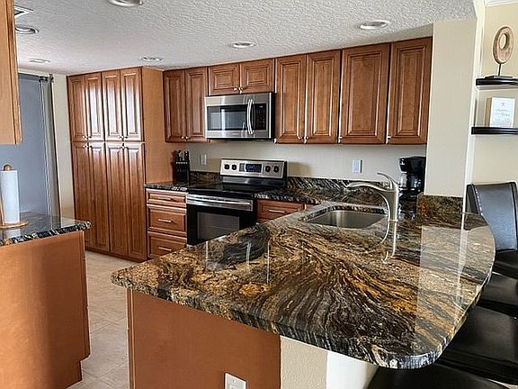 3rd image of 55 N 4th St APT 607