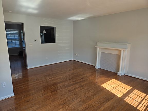 2nd image of 127 Park Place Dr