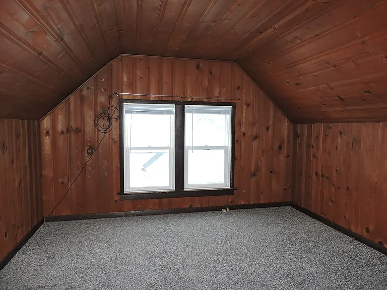 717 Dawson St — Photo 8