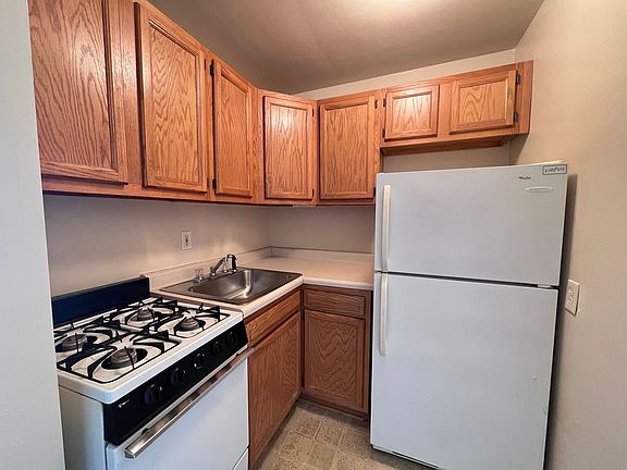 5th image of 43 Lafayette Ave SE APT 11
