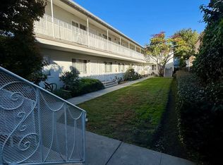 1517 E 3rd St #12, Long Beach, CA 90802