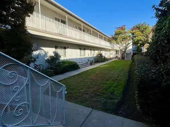 1517 E 3rd St #12, Long Beach, CA 90802