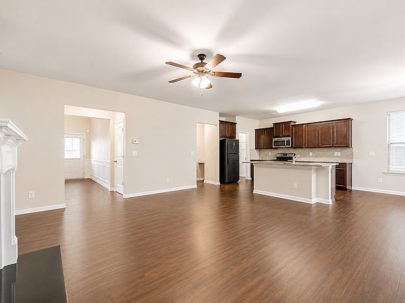 5th image of 2179 Baywood Tree Ln