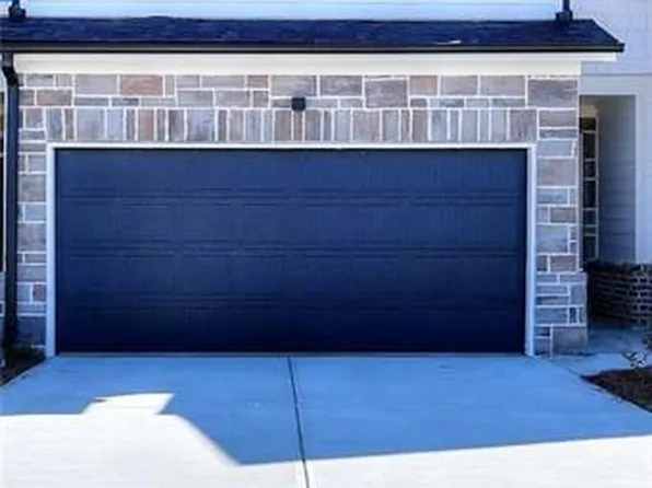 2 Ccrest Dr, Hartwell, GA 30643