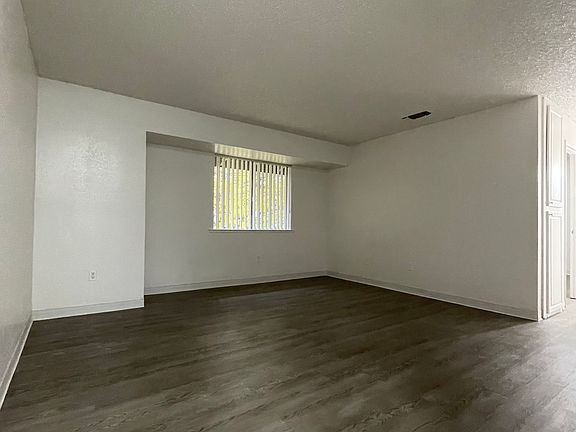 4th image of 404 U St #B