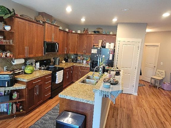 5th image of 10503 NE 21st Ct