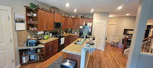 10503 NE 21st Ct Photo 1