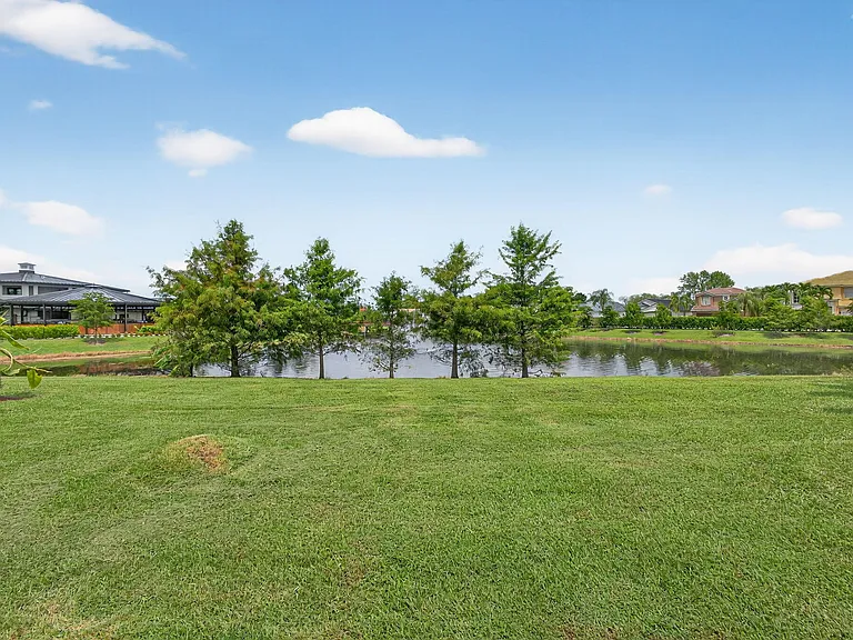 15155 Newquay Ct — Photo 29