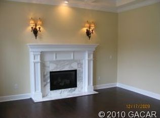 14627 NW 11th Pl, Newberry, FL 32669