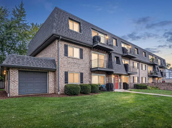 900 S Plum Grove Rd APT 216, Palatine, IL 60067