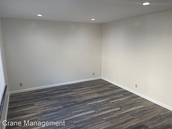 3rd image of 46722 Crawford St #10