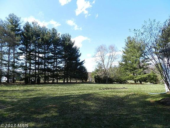 4th image of 16004 Finegan Dr