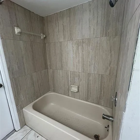 1516 Abel St — Photo 25
