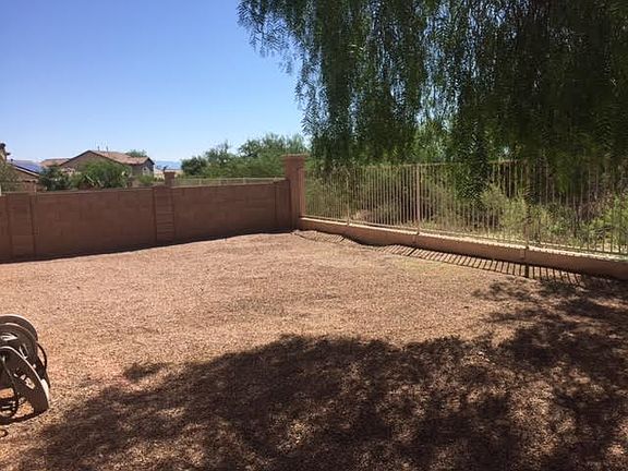 2nd image of 463 W Calle La Bolita