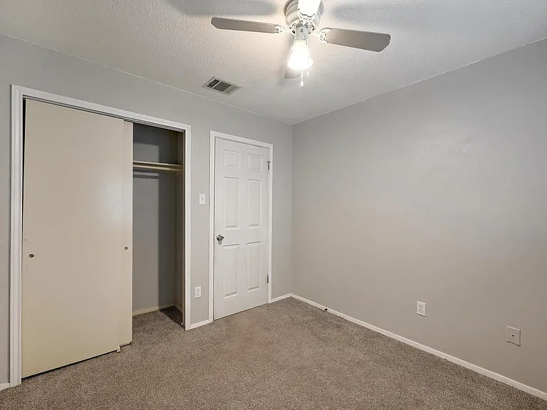 3006 Linnet Dr — Photo 22