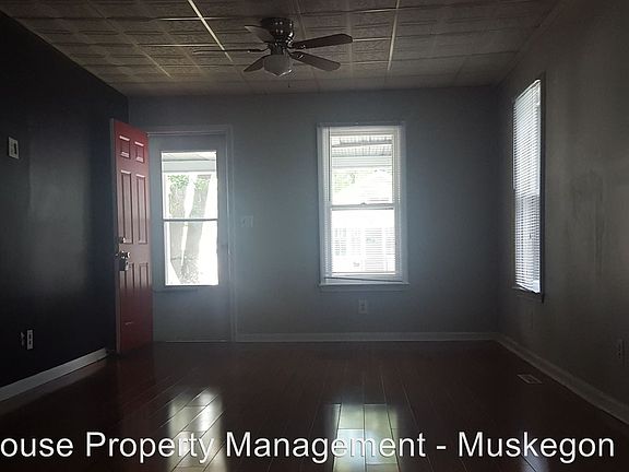 2nd image of 1143 Fleming Ave