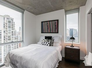 210 W Illinois St #628, Chicago, IL 60654