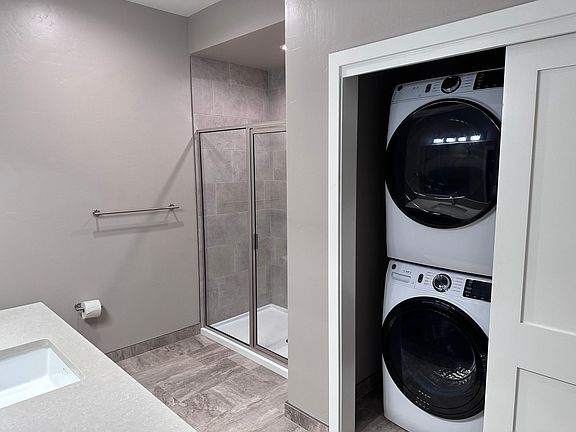 4th image of 3339 Central Ave NE #109