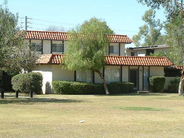 2nd image of 3333 W VERMONT Avenue