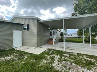 157 Elephant Way #157, North Fort Myers, FL 33917